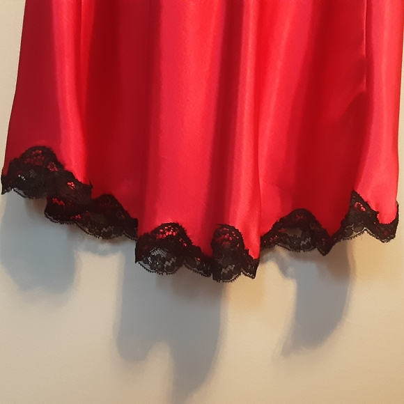 COPY - RED SATIN/BLACK EYELASH LACE CHEMISE INTIMATES  XL - Picture 4 of 5